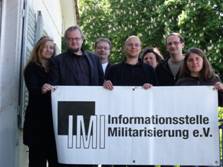 Mitarbeiter von IMI, der Informationsstelle Militarisierung e.V. - Foto:  2011 Aachener Friedenspreis